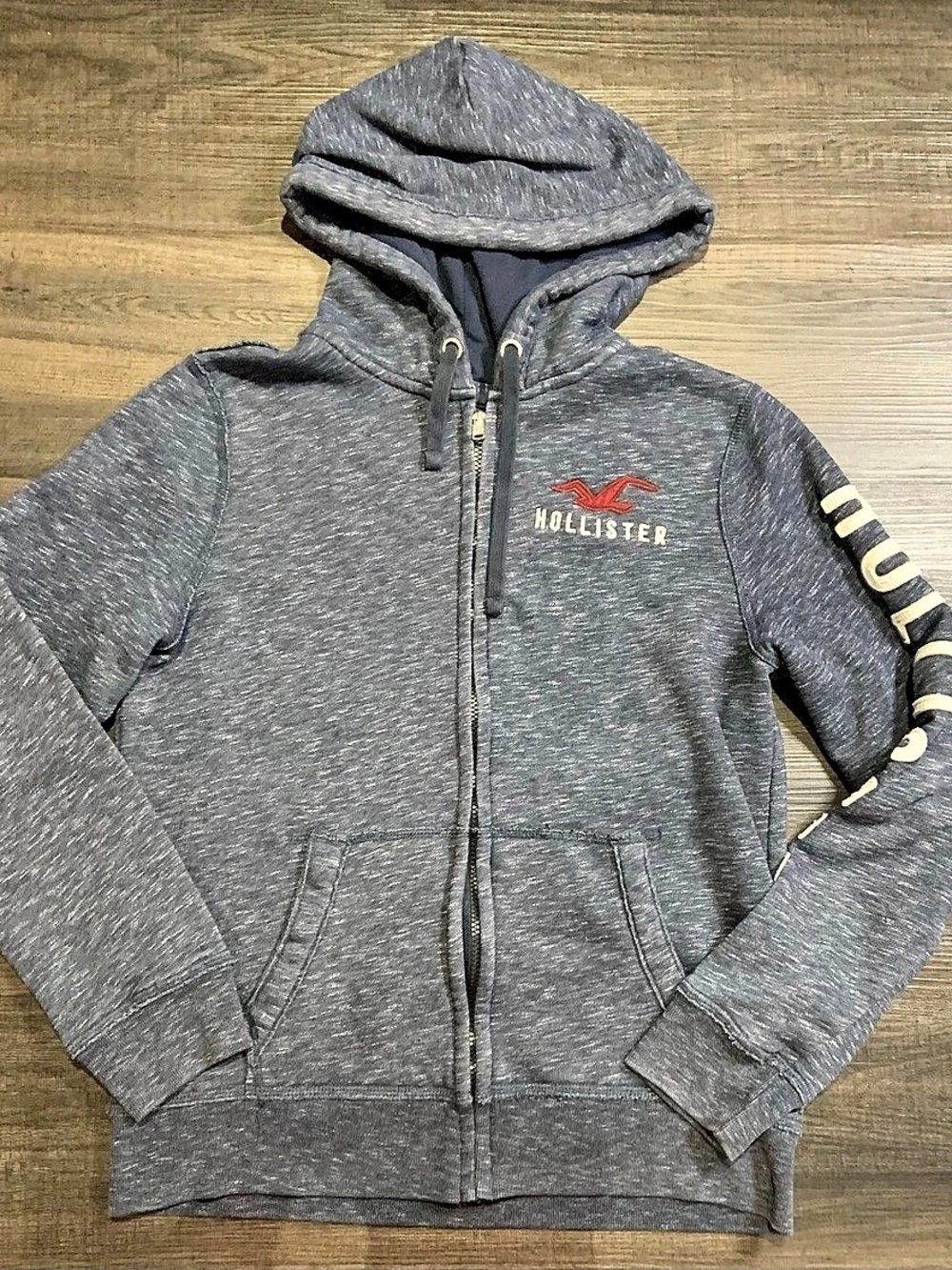 Hollister Gray Hooded Zip-Up Size Medium
